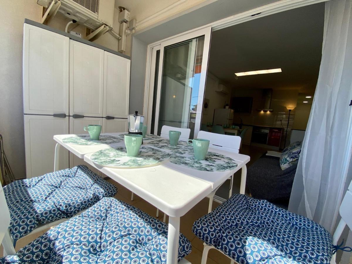 Golden Cambrils Apartment Ngoại thất bức ảnh